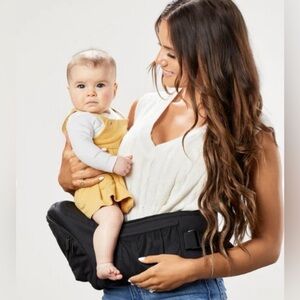 Tushbaby Hip Carrier